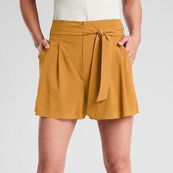 Athleta Skyline Short II Yellow High-Rise Belted Zip Pocket Pleated Sz 2 - Picture 1 of 10